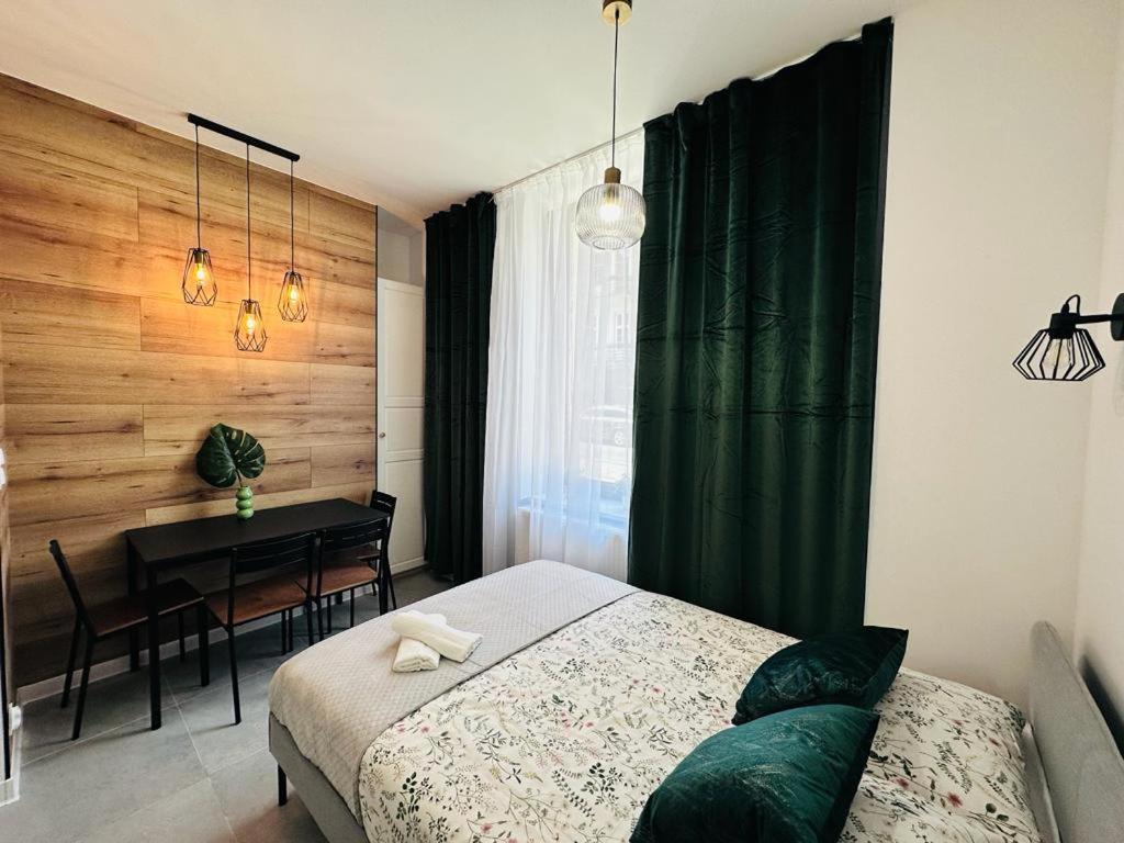 Green Hill Apartments 卡托维兹 外观 照片